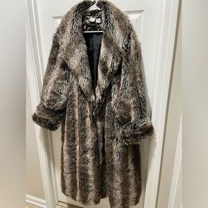Luxurious Vintage Full Length Shawl Collar Faux Fur Coat